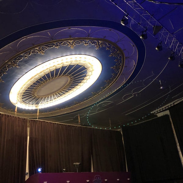 Foto tirada no(a) The Majestic Theatre por Brent D. em 10/5/2018