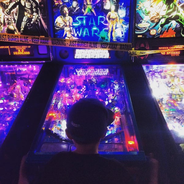 Rubiks Arcade Bar El Paso, TX