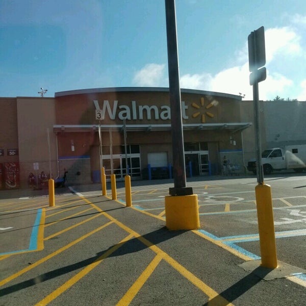 Walmart Supercenter Big Box Store in Weston