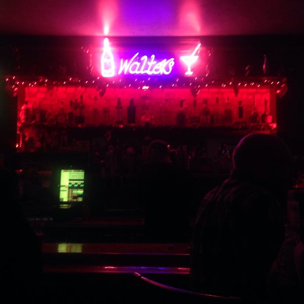 Foto tirada no(a) Walter&#39;s Bar por Sasha K. em 2/1/2015