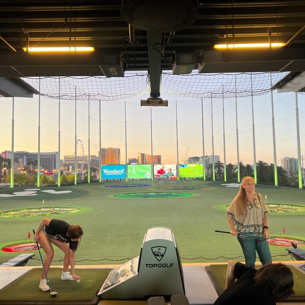 Foto scattata a Topgolf da Maleko A. il 7/7/2022