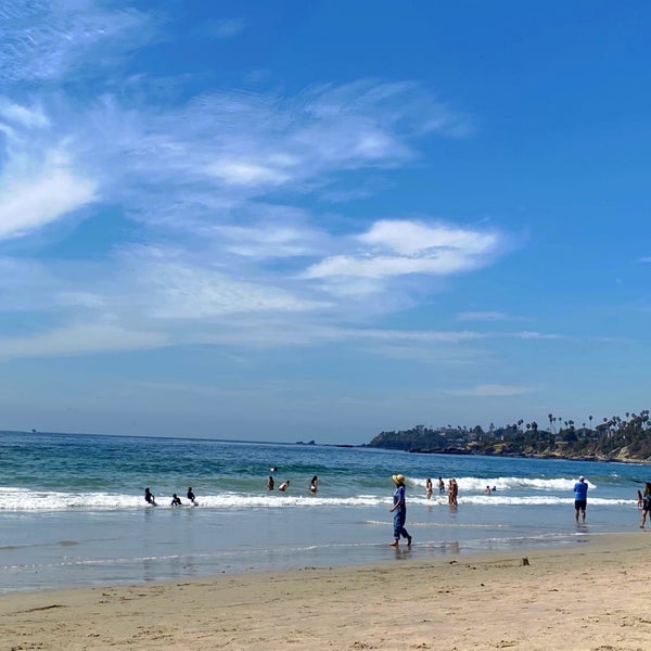 4/8/2021 tarihinde Jean Y.ziyaretçi tarafından The Deck On Laguna Beach'de çekilen fotoğraf