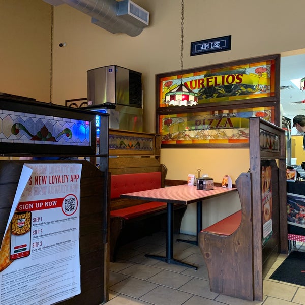 Photo taken at Aurelio&#39;s Pizza - Woodridge by Abhay S. on 5/20/2023