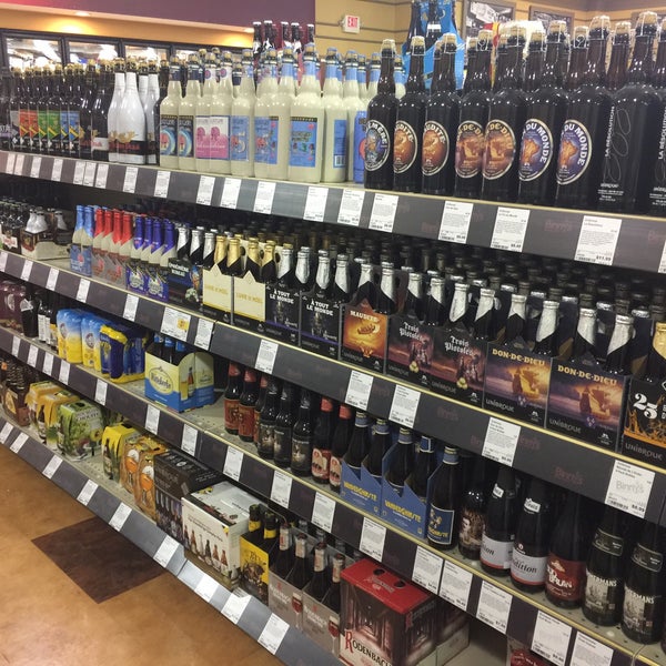 Binny's Beverage Depot Liquor Store in Willowbrook