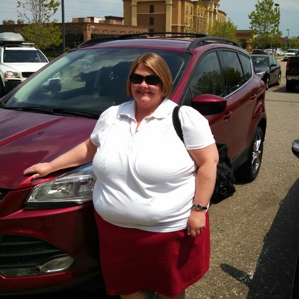 Photos at Apple Ford Shakopee Auto Dealership