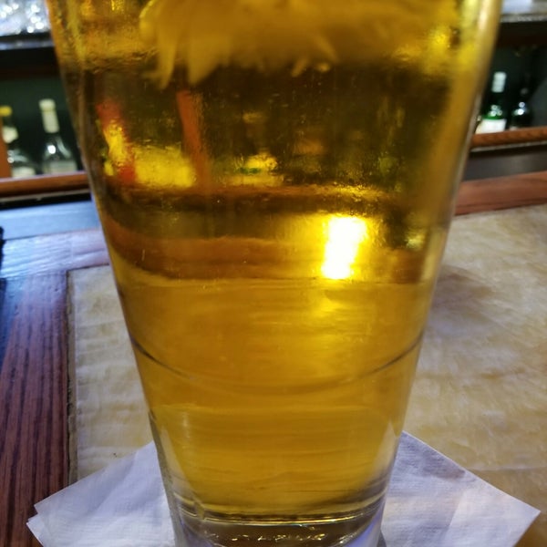 Photo taken at Bar Louie by Chris H. on 4/13/2018