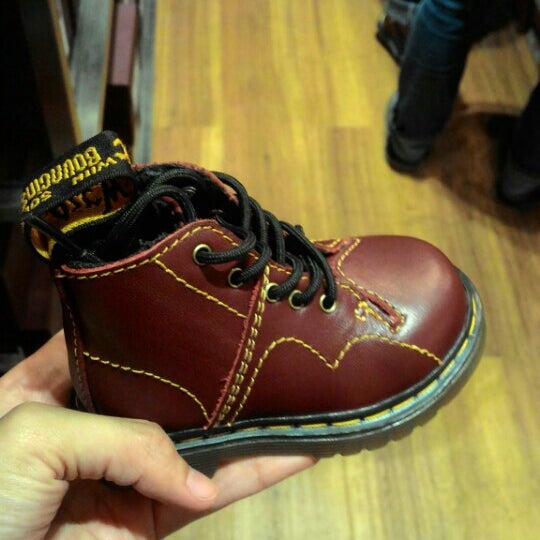 Dr. Martens Shoe Store in KLIA