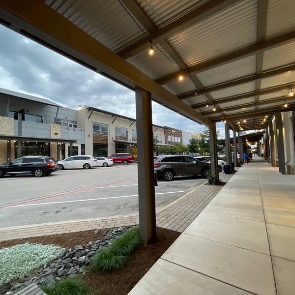 Hill Country Galleria Centro comercial en Bee Cave