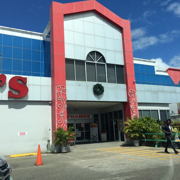 Bhagwansingh's Hardware Hardware Store in Piarco