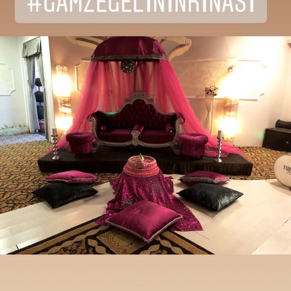 4/24/2018 tarihinde Glbn G.ziyaretçi tarafından Salon Arya Düğün Salonu'de çekilen fotoğraf