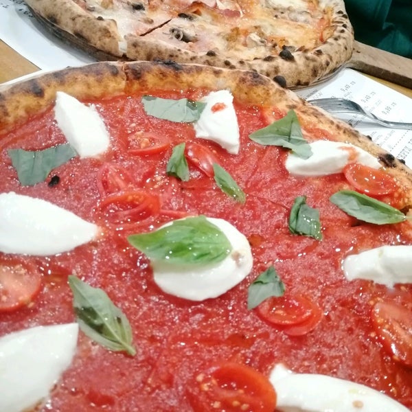 1/9/2020にAsya V.がFranco&#39;s Pizzaで撮った写真
