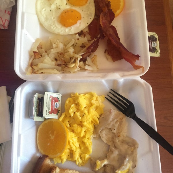 Photos at Sterling Spoon Cafe 19 tips from 827 visitors