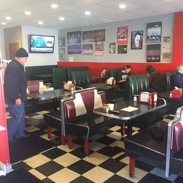 Mom s Diner Diner in Syracuse