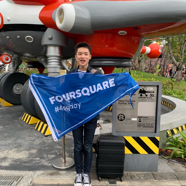Foto diambil di Taipei Children&#39;s Amusement Park oleh Jenson L. pada 4/14/2019