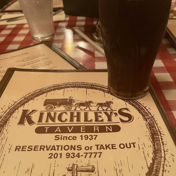 Photo prise au Kinchley&#39;s Tavern Inc. par @njwineandbeer le10/29/2021