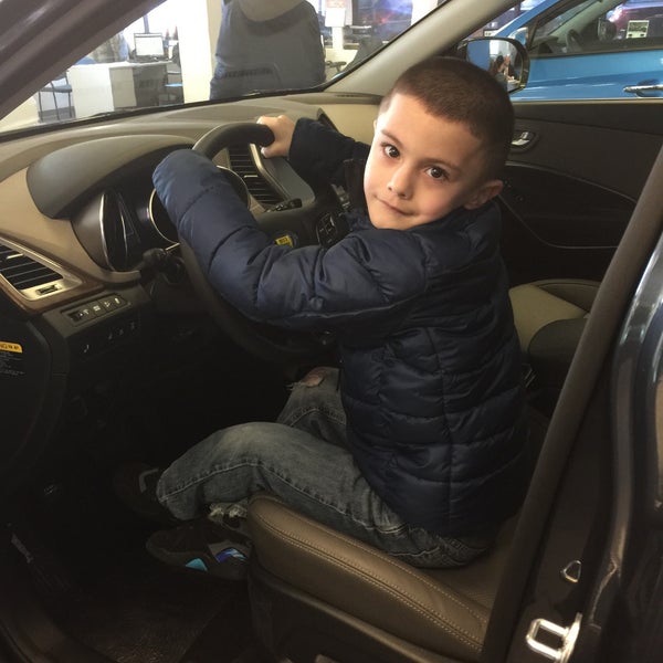 Long Island City Hyundai Car Dealership in Long Island City