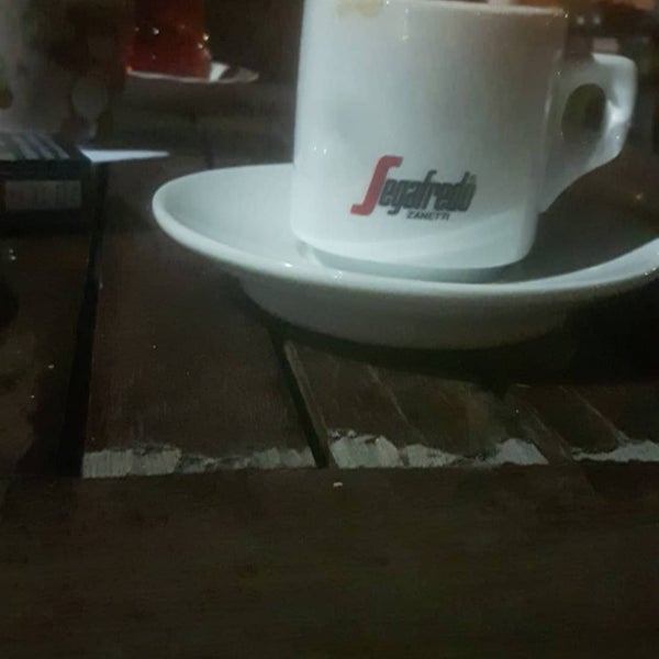 9/13/2018 tarihinde Bilal B.ziyaretçi tarafından Cafe Anfora'de çekilen fotoğraf