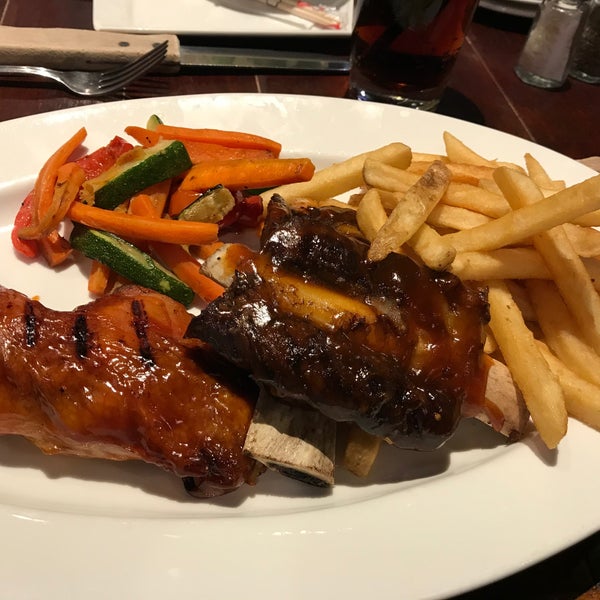 Tony Roma's Ribs, Seafood & Steaks 148 tips from 10190 visitors