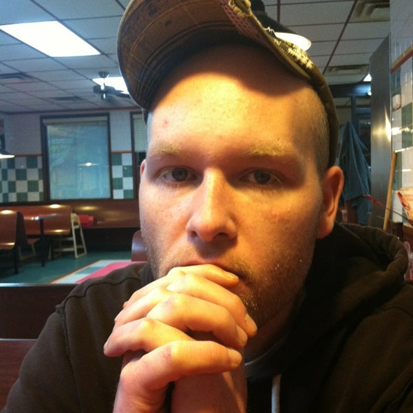 Huddle House American Restaurant in Hazard