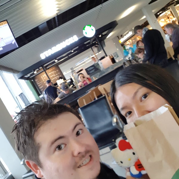 Photo taken at Starbucks by Jacques R. on 4/30/2018