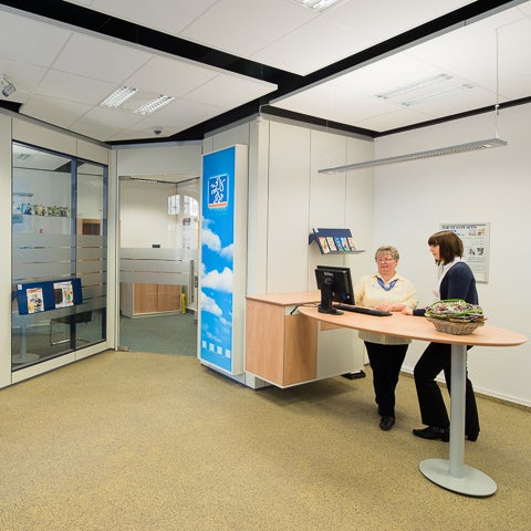 Vr Bank Westthuringen Eg 24h Sb Filiale Waltershausen Bank