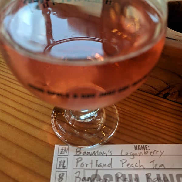 Photo taken at Schilling Cider House Portland by Jonathan W. on 9/29/2018