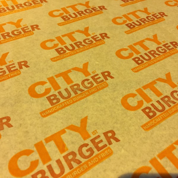 6/20/2016にUmut K.がCity Burgerで撮った写真