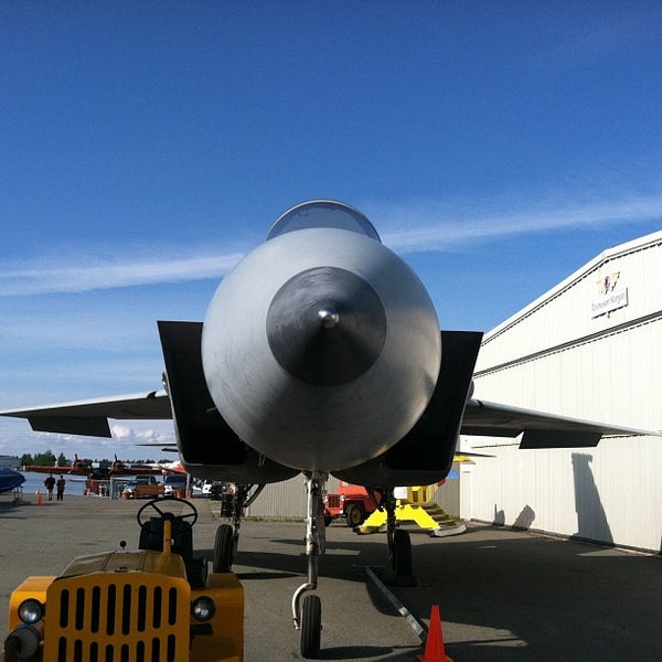 Das Foto wurde bei Alaska Aviation Museum von Matt P. am 7/17/2013 aufgenommen