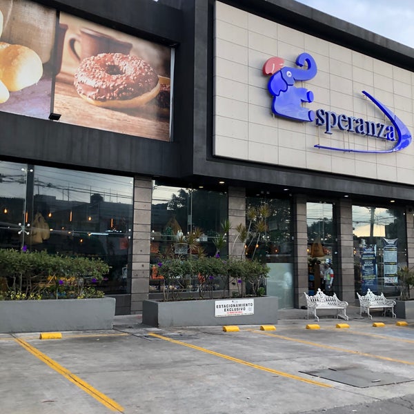 La Esperanza Panadería en Olivar del Conde