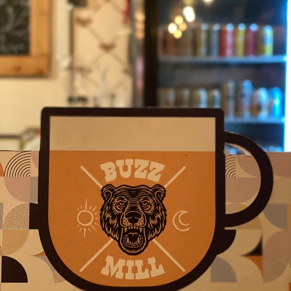 Foto diambil di Buzzmill Coffee oleh Vinay pada 9/26/2021
