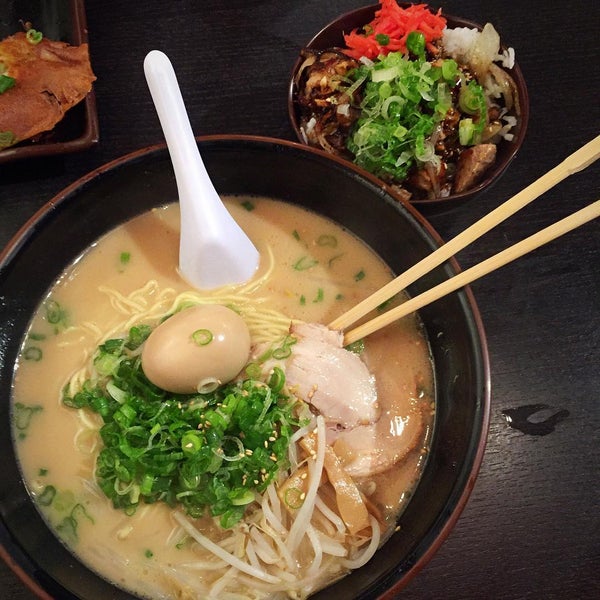 Японские раменные. Театр рамен. Театр рамен. Тояма рамен. Рамен вакаяма.