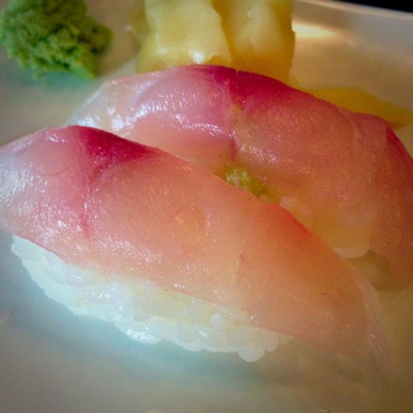 Photo taken at Mikaku Restaurant by Annie . on 11/9/2014