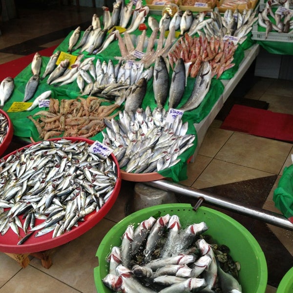 yenikapi balik hali fish market in istanbul