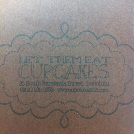 Photo taken at Let Them Eat Cupcakes by Payton O. on 10/3/2012