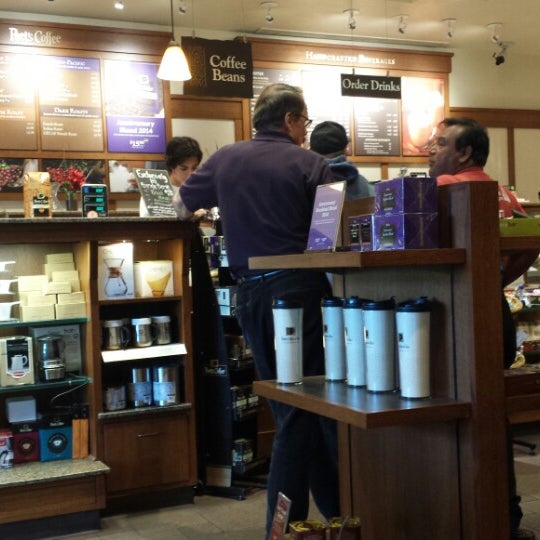 Photo taken at Peet&#39;s Coffee by Creative T. on 4/14/2014