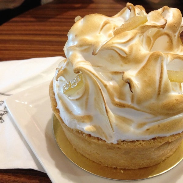 Try the meringue! Absolutely awesome combination of sweet egg white and sour lemon filling.