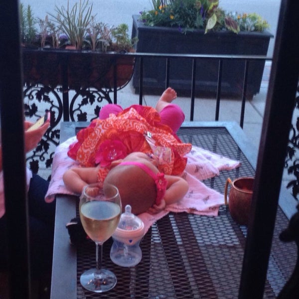 Photos at Dundee Cork & Bottle Dundee 11 tips from 655 visitors