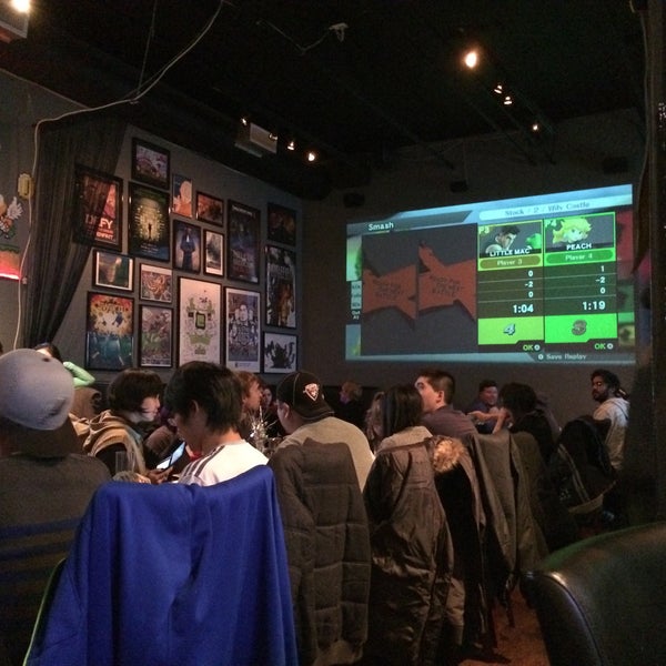 Foto scattata a EXP Restaurant + Bar da Jason B. il 12/16/2014