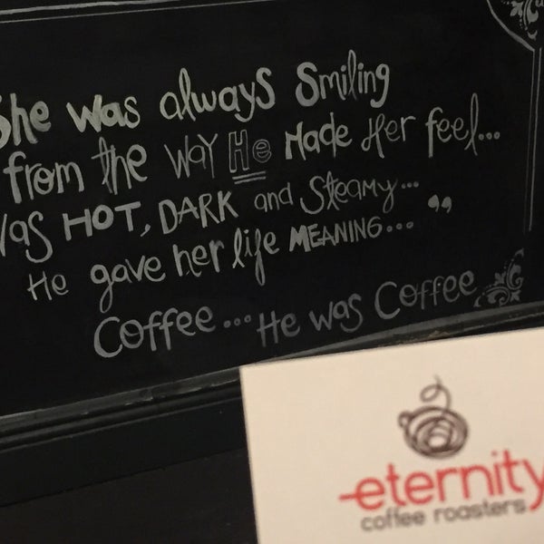 Photo taken at Eternity Coffee Roasters by Viviane S. on 5/13/2016