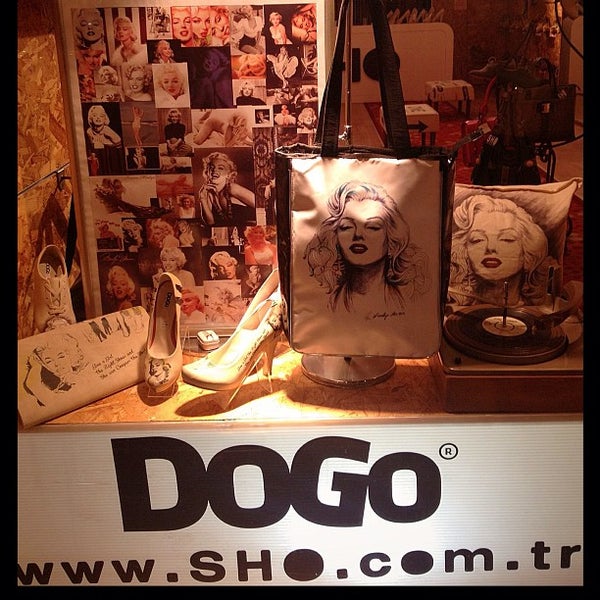 Шо ди. Шо ди. Mess ronald. Шо ди. Шо ди.