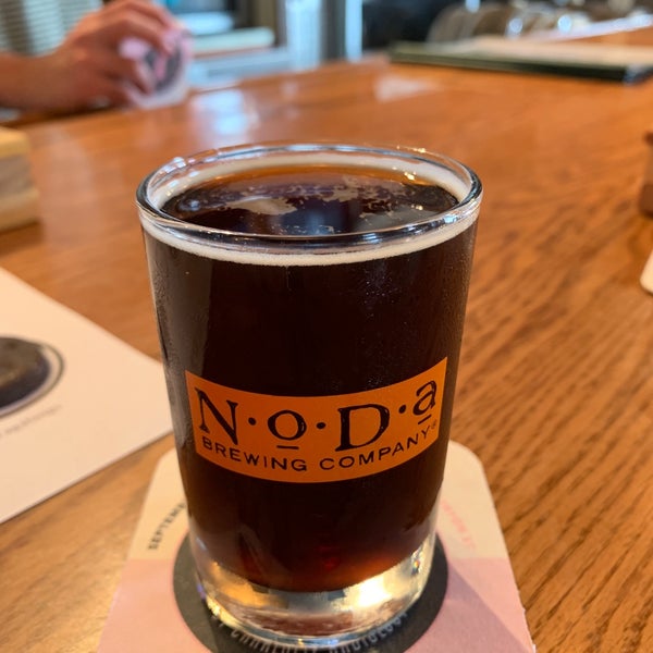 3/13/2020 tarihinde Tom M.ziyaretçi tarafından NoDa Brewing Company'de çekilen fotoğraf
