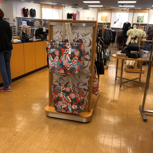 Dressbarn Women S Store In Fairfax