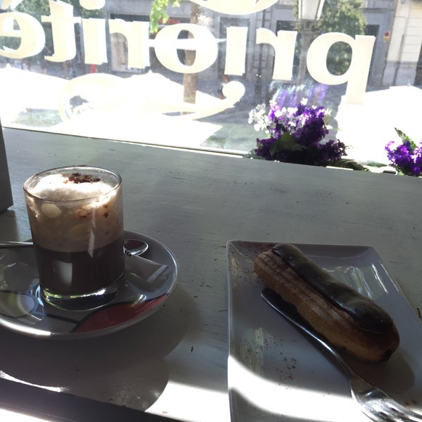 Photo taken at Priorité Art Coffee Shop by Vasco L. on 6/21/2015