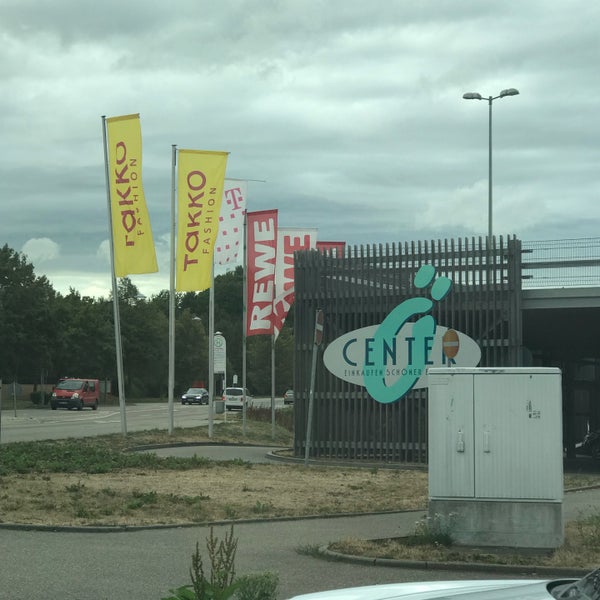 медицинский научно-образовательный центр мгу имени м. бц плаза малоохтинский проспект. бизнес-центр «санкт-петербург плаза» (санкт-петербург). центр ое. маршала малиновского, 7.