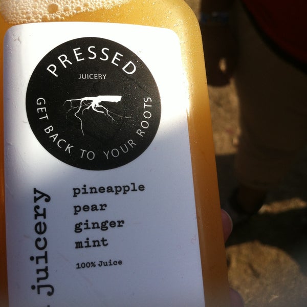 Photo taken at Pressed Juicery by Misty on 6/10/2013