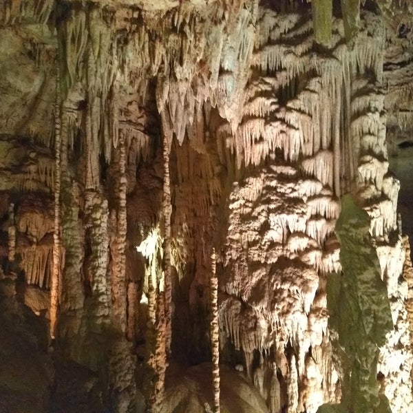 Photo taken at Natural Bridge Caverns by Holly R. on 8/16/2018