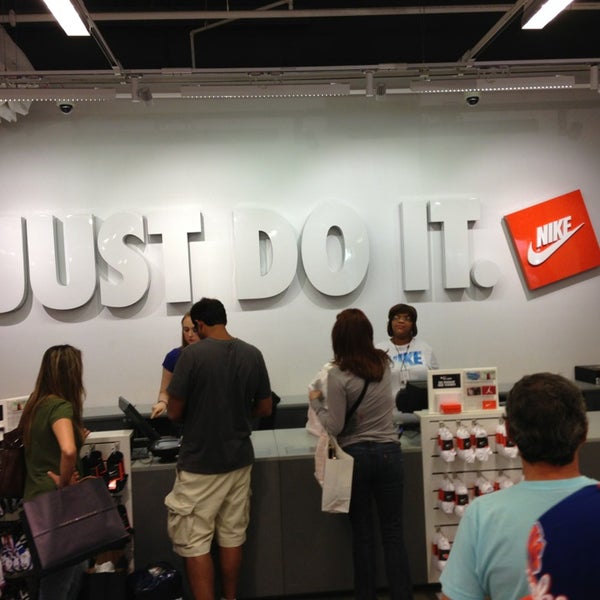 cupom nike store factory orlando