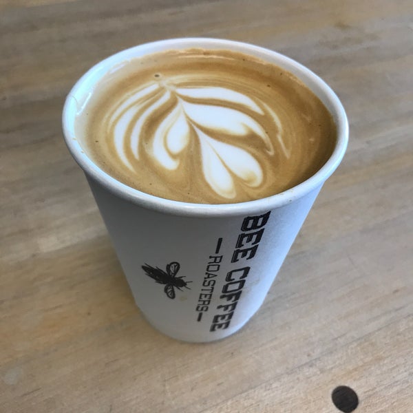 Photo taken at Bee Coffee Roasters by Tom B. on 5/25/2018