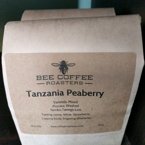 Photo taken at Bee Coffee Roasters by Tom B. on 2/11/2017