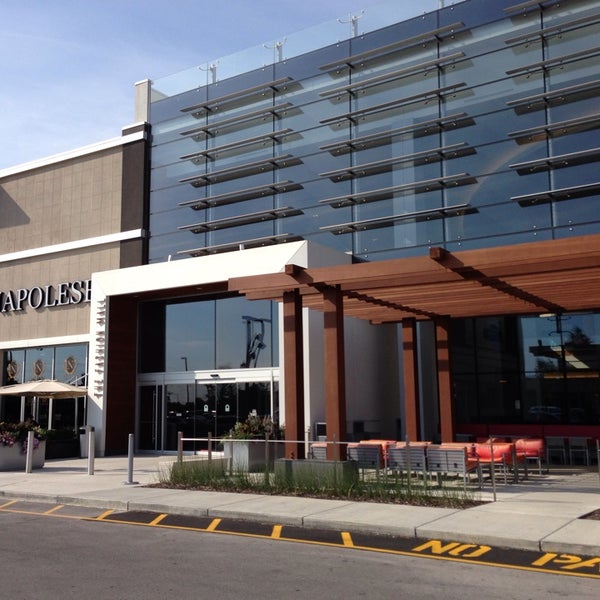 Photos at The Fashion Mall at Keystone Shopping Mall in Keystone at